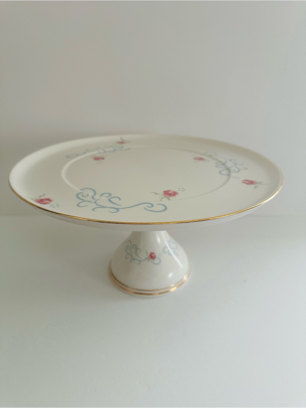 Rachel Ashwell Simply Shabby Chic Pedestal Cake Plate Stand Pink Rose & Blue
